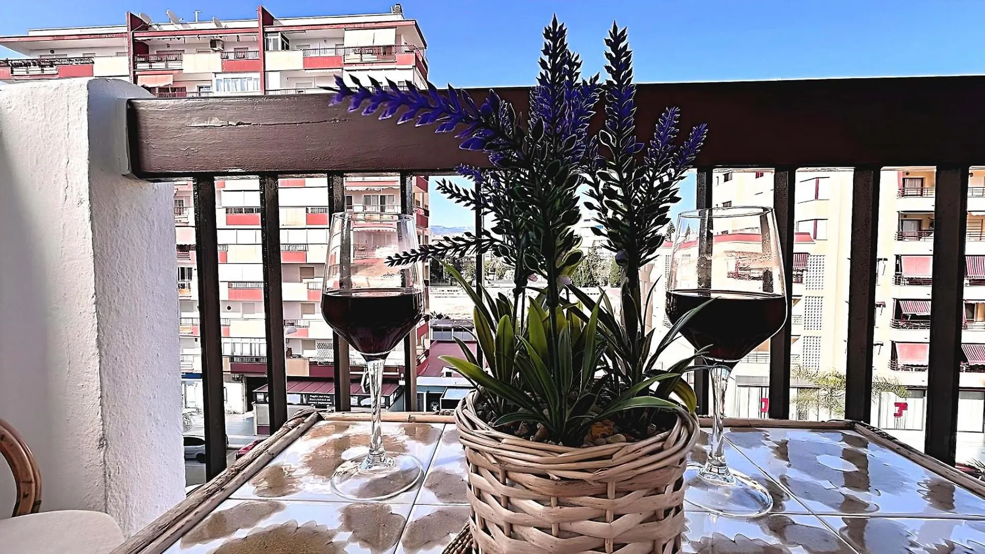 Apartment Sweet Olive Apartamento Con Terraza A Pie De Playa Torre Del Mar